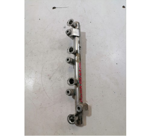 Рампа топливная