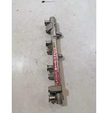 Рампа топливная