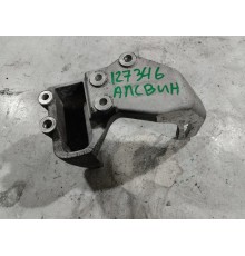 Кронштейн генератора