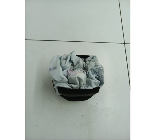 Подушка безопасности водителя