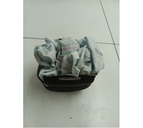 Подушка безопасности водителя