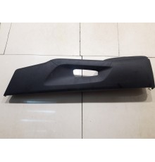 Подлокотник двери(задний правый)