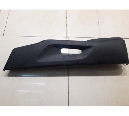 Подлокотник двери(задний правый)