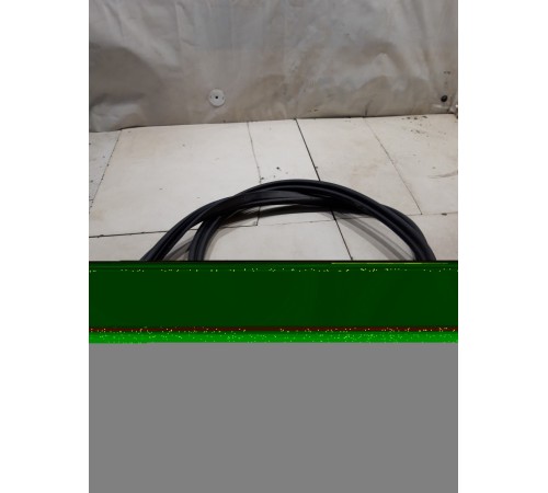 Уплотнитель багажника