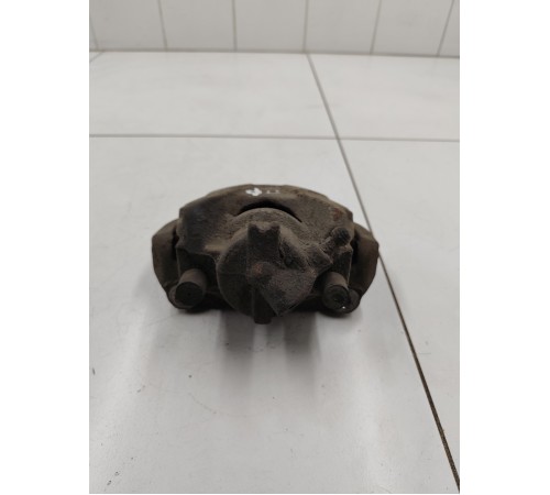 Суппорт передний правый