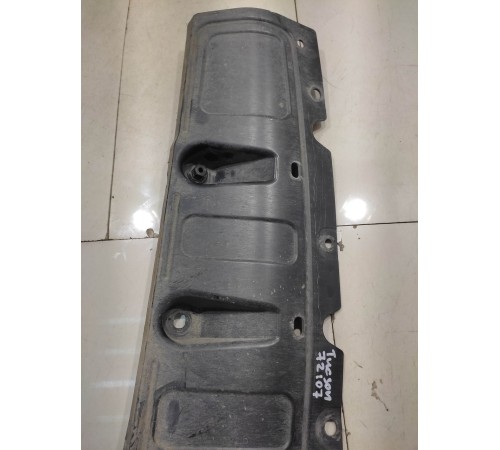 Накладка заднего бампера (нижняя)