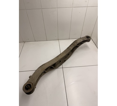 Кронштейн заднего редуктора