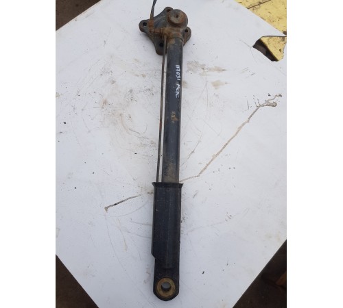 Гидроцилиндр подъёма кабины левый