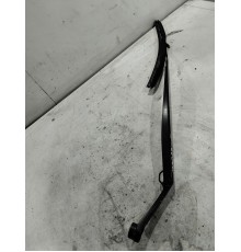 Поводок стеклоочистителя правый