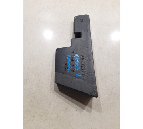 Уплотнитель жабо правый