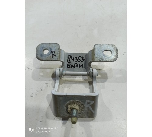 Петля багажника правая