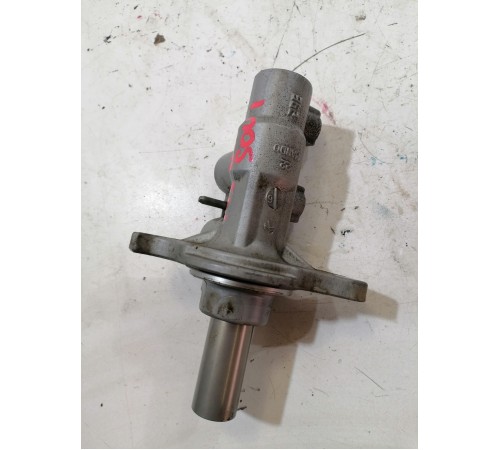 Главный тормозной цилиндр