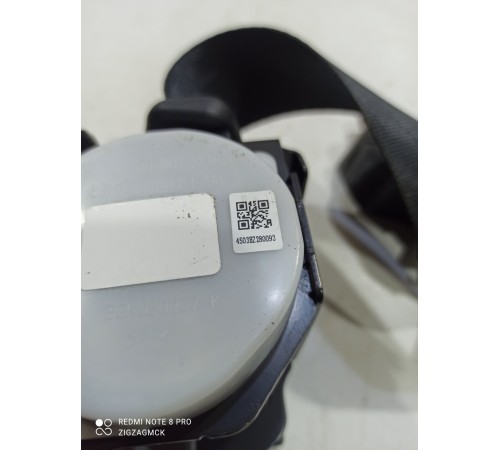 Ремень безопасности (задний правый)