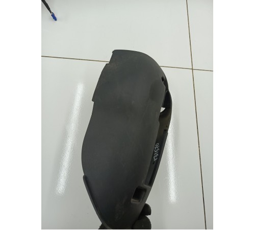 Кожух рулевой колонки нижний