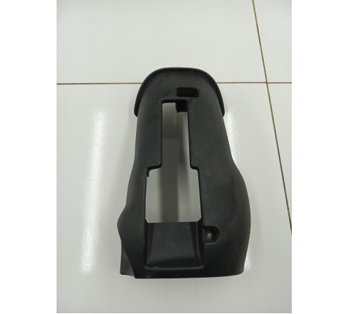 Кожух рулевой колонки нижний