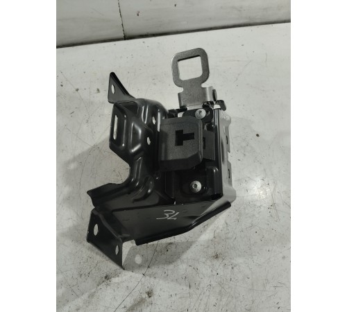 Кронштейн (крепление) амортизатора задний левый