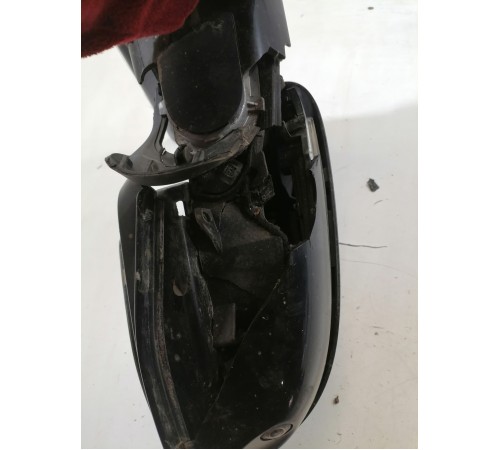 Зеркало боковое левое