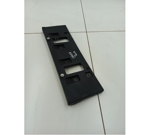 Площадка номерного знака задняя