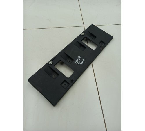 Площадка номерного знака задняя