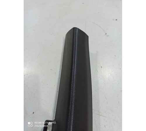 Обшивка задней стойки (левая)