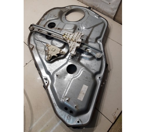 Стеклоподъемник (задний, левый)