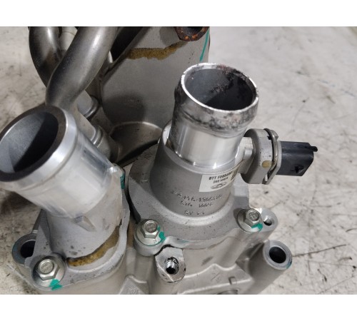 Корпус термостата в сборе