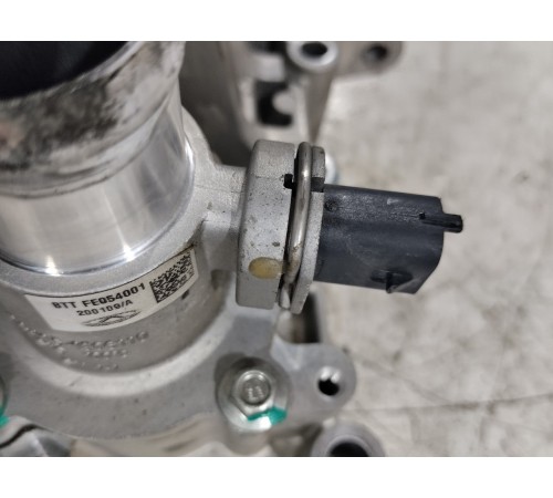 Корпус термостата в сборе