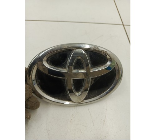 Эмблема задняя