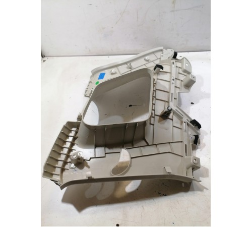 Обшивка стойки задняя левая