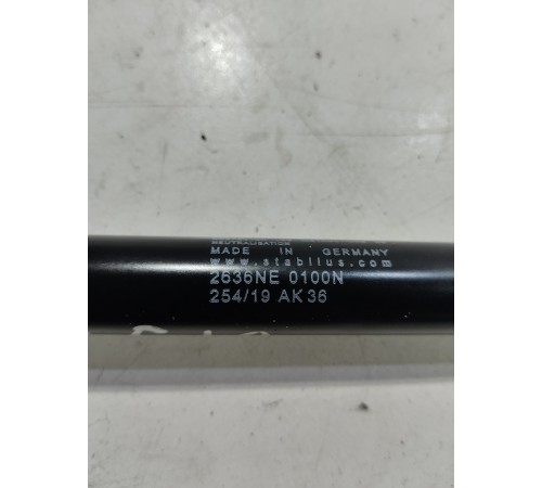 Амортизатор пола багажника