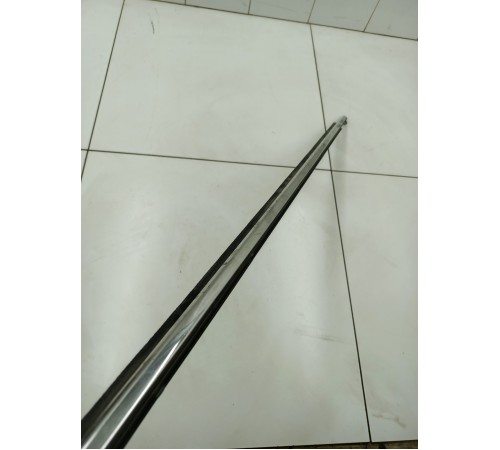 Молдинг двери передний левый