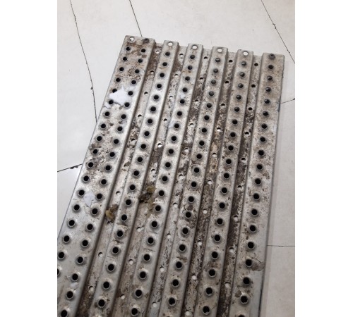 Мостик рамы поперечный средний