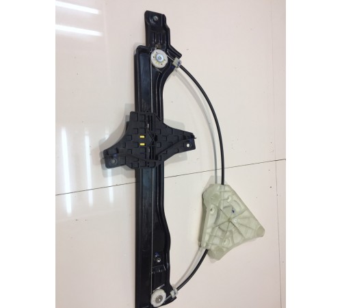 Стеклоподьемник электрический задний левый
