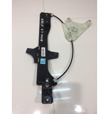 Стеклоподьемник электрический задний левый