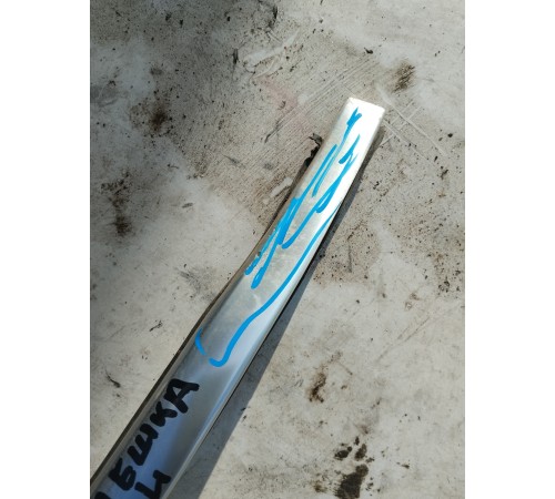 Рейлинг крыши левый