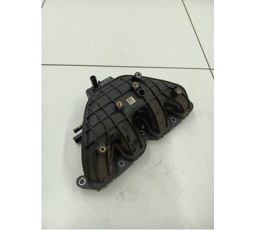 Впускной коллектор