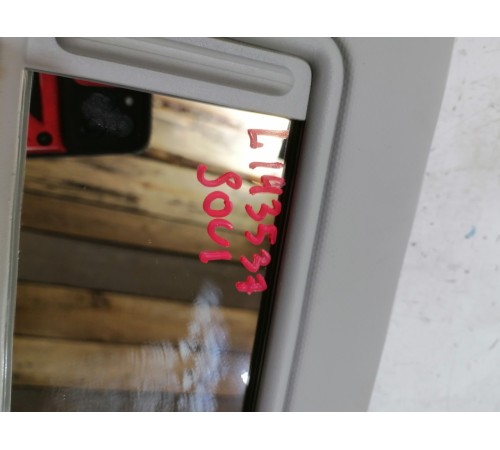 Козырек солнцезащитный левый