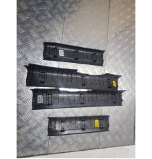 Накладка на порог салона