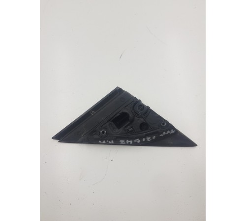 Угол двери передний правый