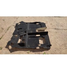 Обшивка пола (задняя)