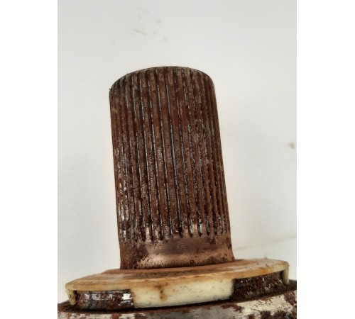 Привод(полуось) передний левый