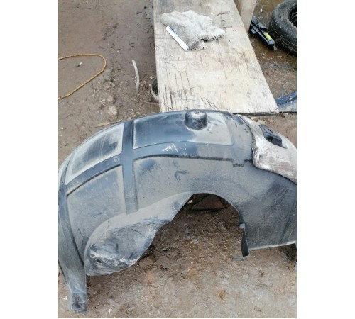 Локер (подкрылок) задний левый