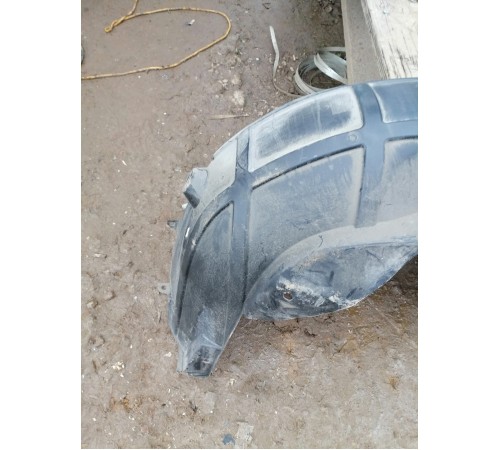 Локер (подкрылок) задний левый