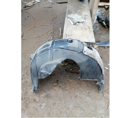 Локер (подкрылок) задний левый