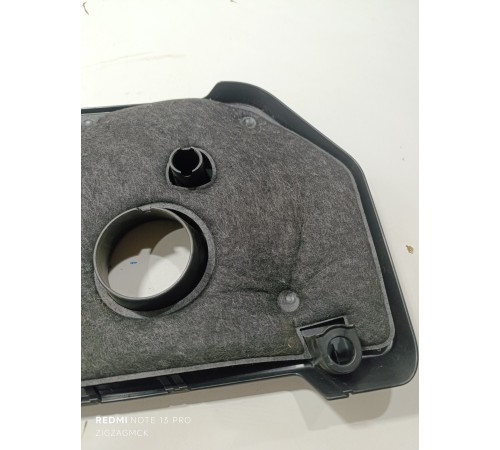 Декоративная крышка двигателя