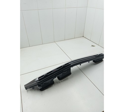 Накладка торпедо декоративная с воздушными дефлекторами