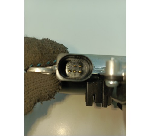 Активатор замка багажника