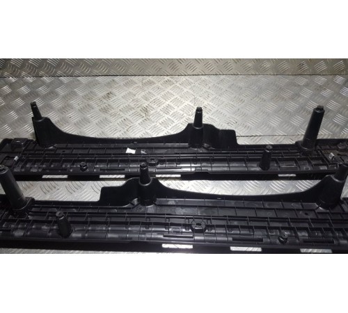 Накладка в салоне