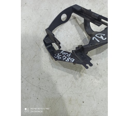 Кронштейн ручки двери задний левый