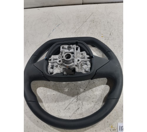 Рулевое колесо в сборе с многофункциональными кнопками